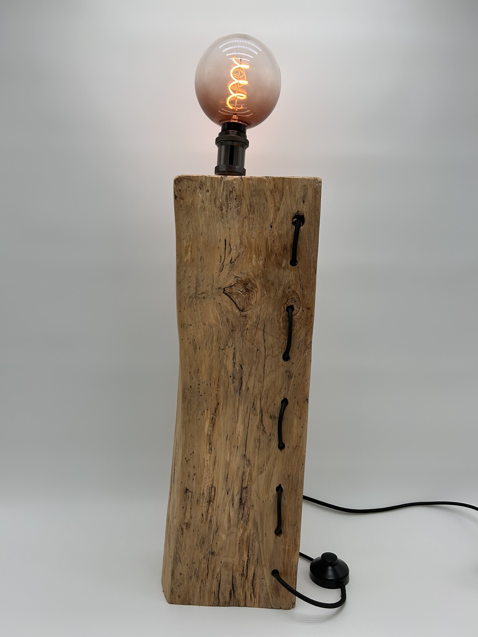 lampe poutre de ferme